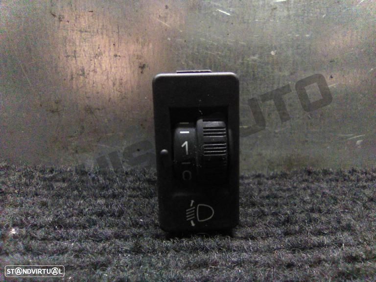 Comando / Botão Regulador Altura De Farois Frente 9638_4422 Peu - 1