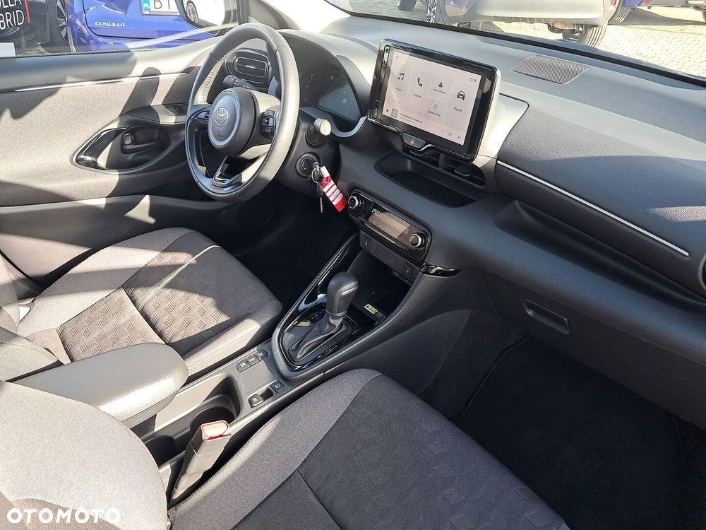 Toyota Yaris Hybrid 1.5 Style - 9