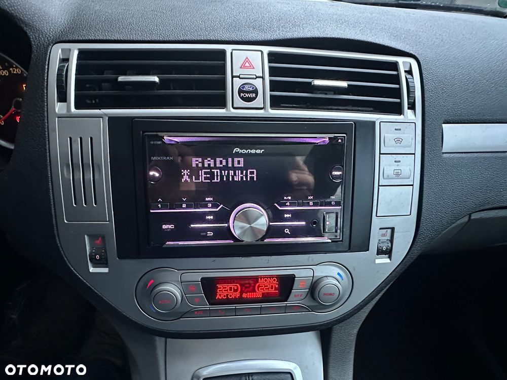 Ford C-MAX 1.8 Titanium - 35