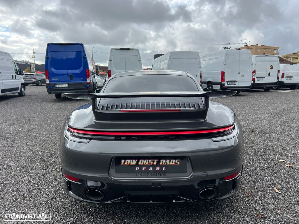 Porsche 911 Série F - 11