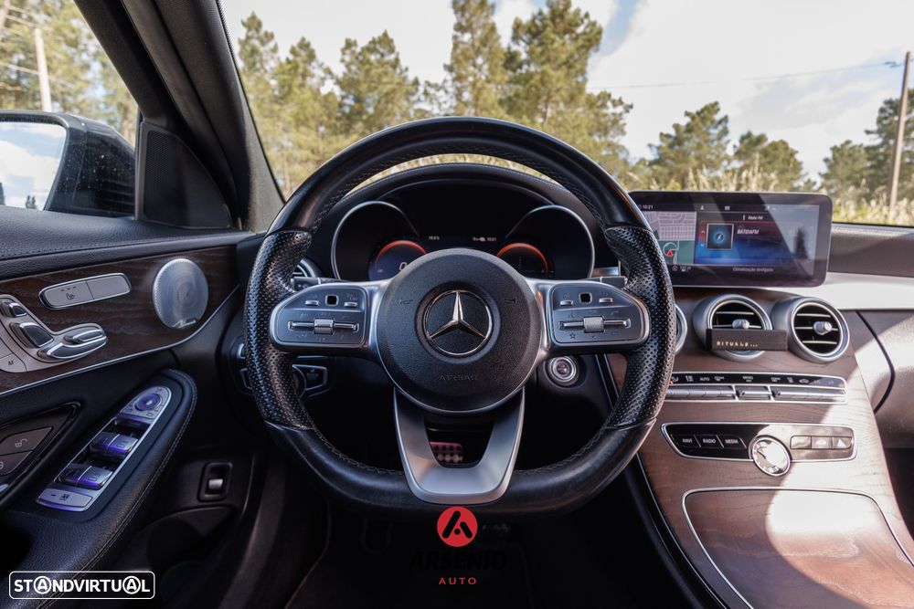 Mercedes-Benz C 300 de AMG Line - 28