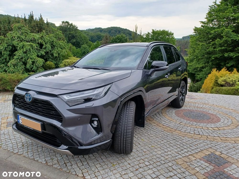 Toyota RAV4 - 4