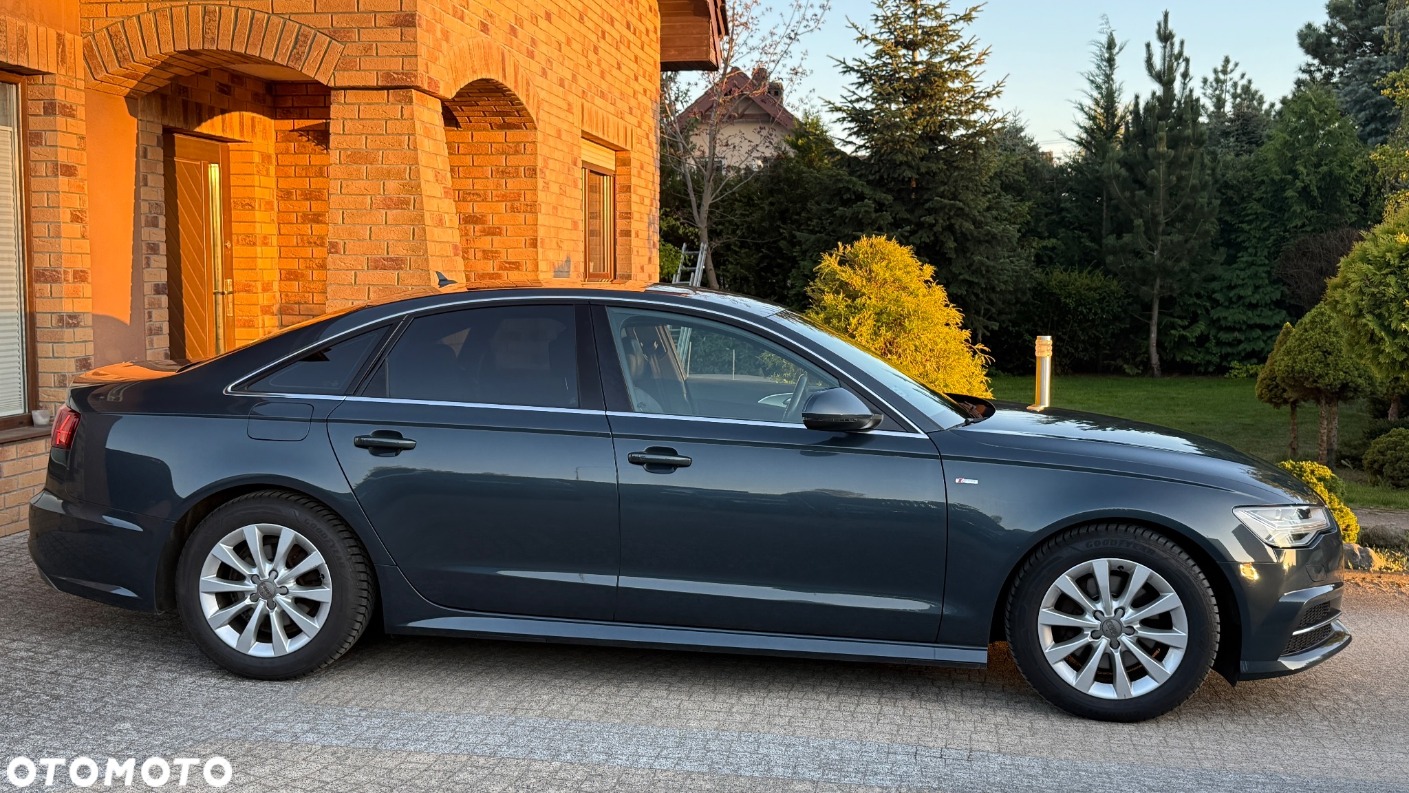 Audi A6 2.0 TDI ultra S tronic - 12