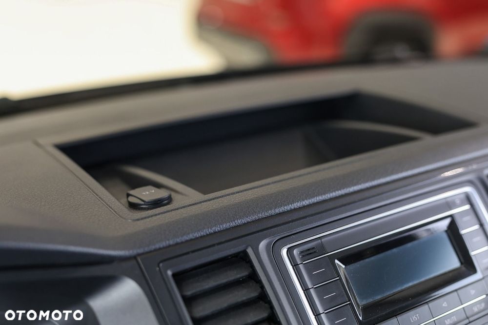 Volkswagen Transporter - 18