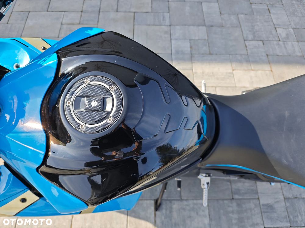 Suzuki GSX-R - 9