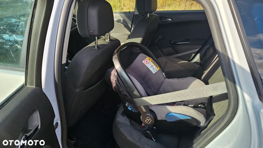 Opel Astra 1.7 CDTI Essentia - 8