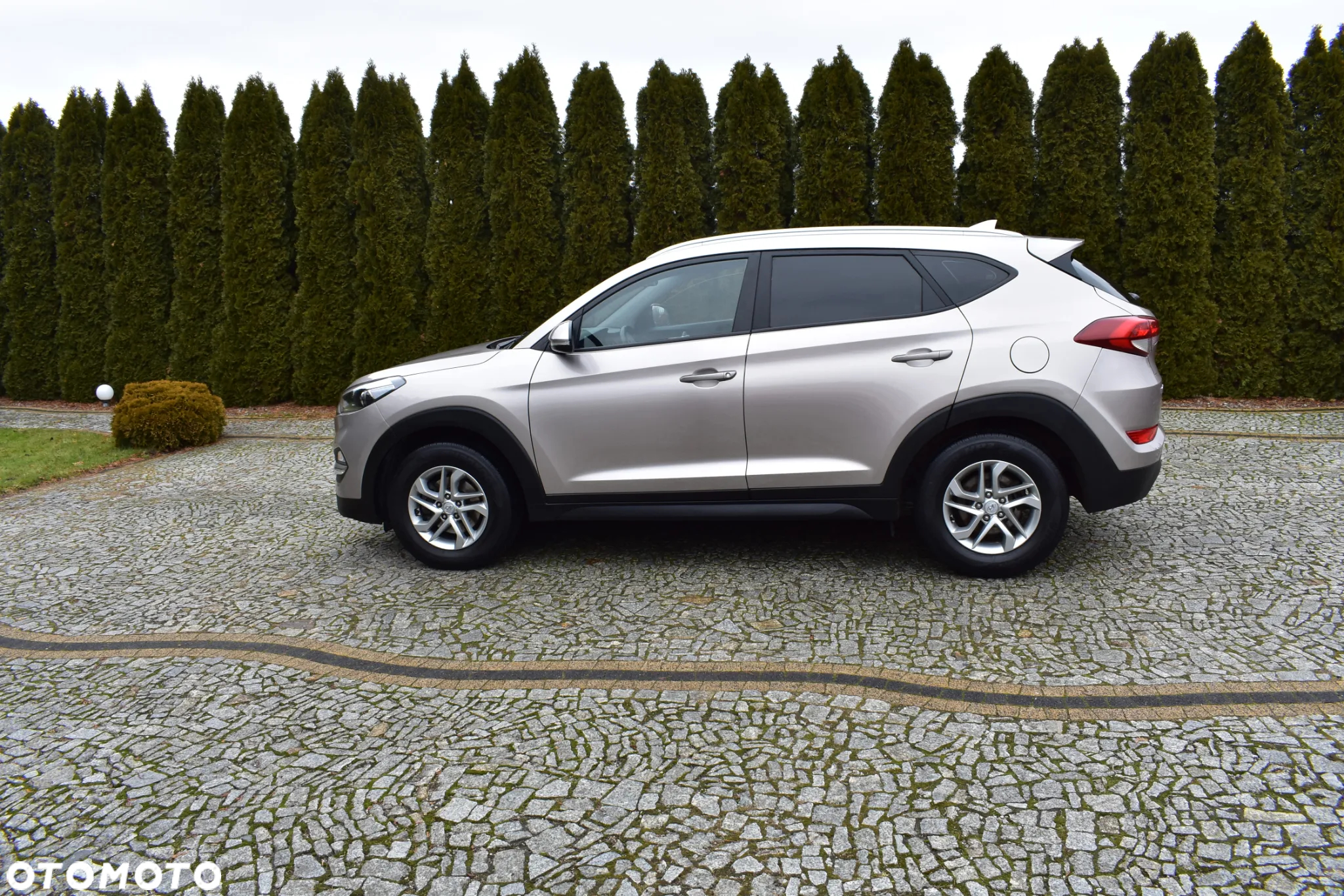 Hyundai Tucson blue 1.6 GDi 2WD Intro Edition - 3