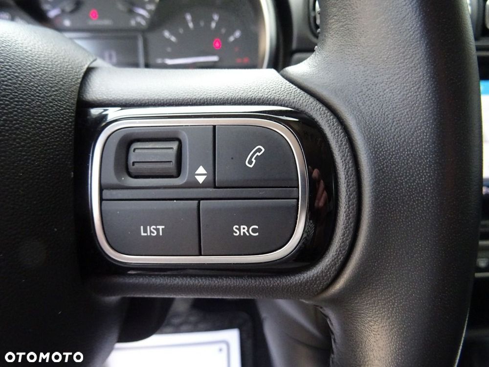 Citroën C3 1.2 PureTech Shine - 17