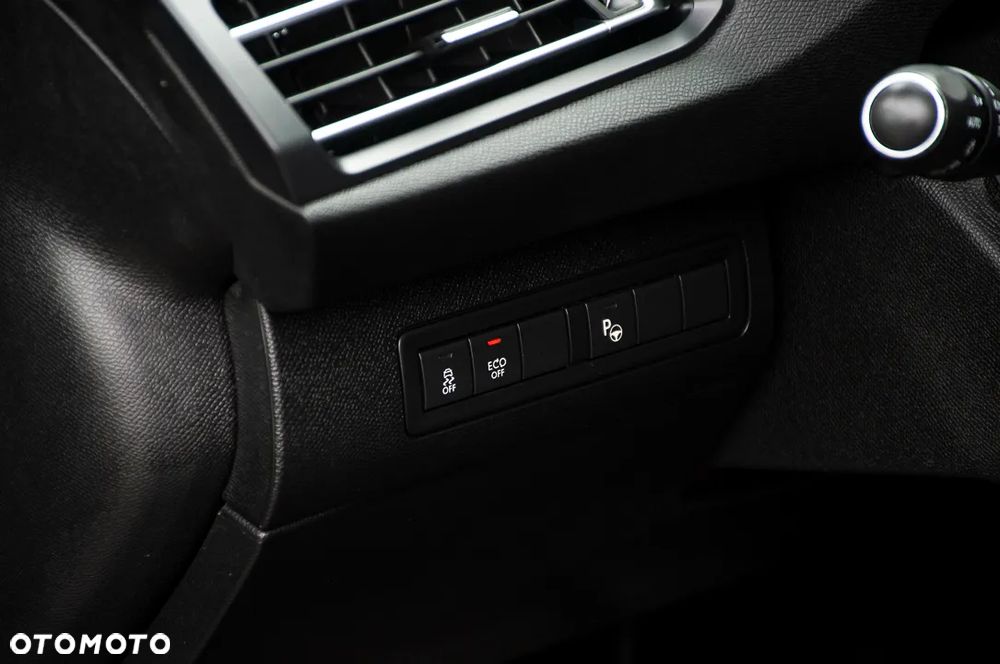 Peugeot 308 BlueHDi 150 EAT6 Stop & Start GT-Line Edition - 39