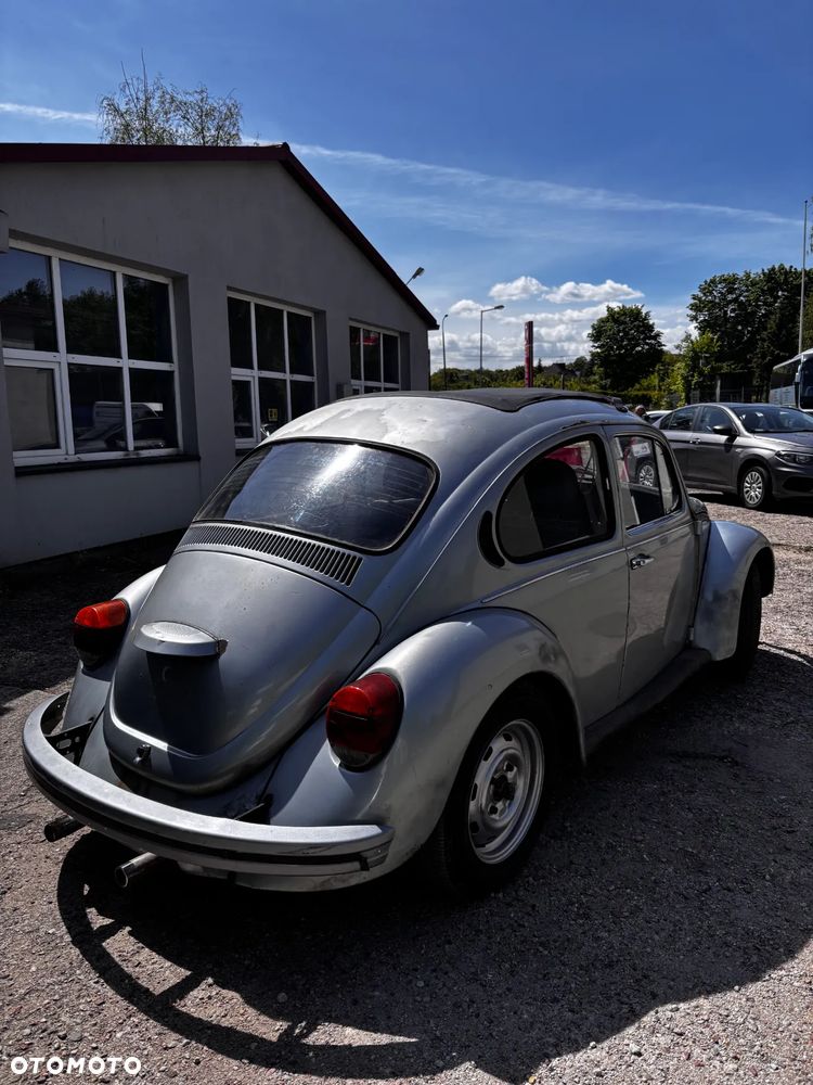 Volkswagen Beetle - 4