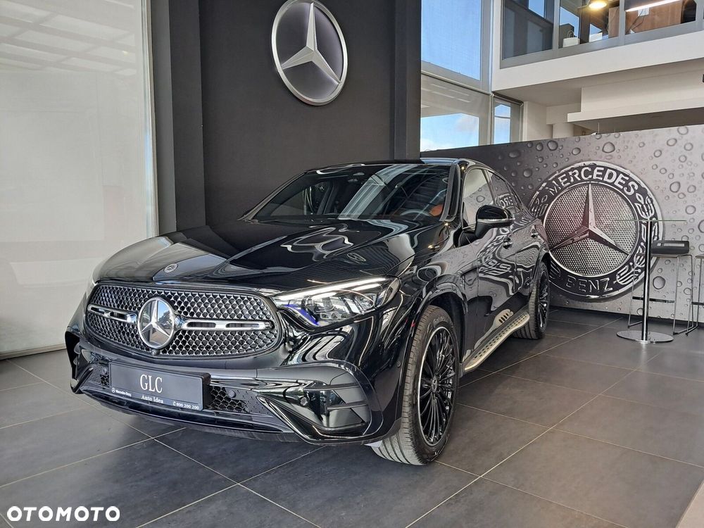 Mercedes-Benz GLC - 12