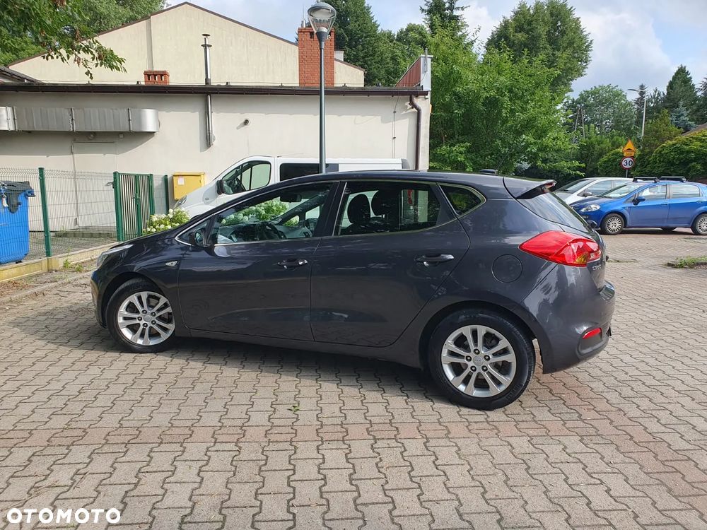 Kia Ceed 1.6 GDI XL - 34