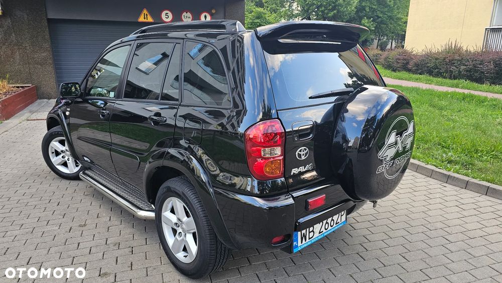 Toyota RAV4 2.0 VVT-i 4x4 - 7