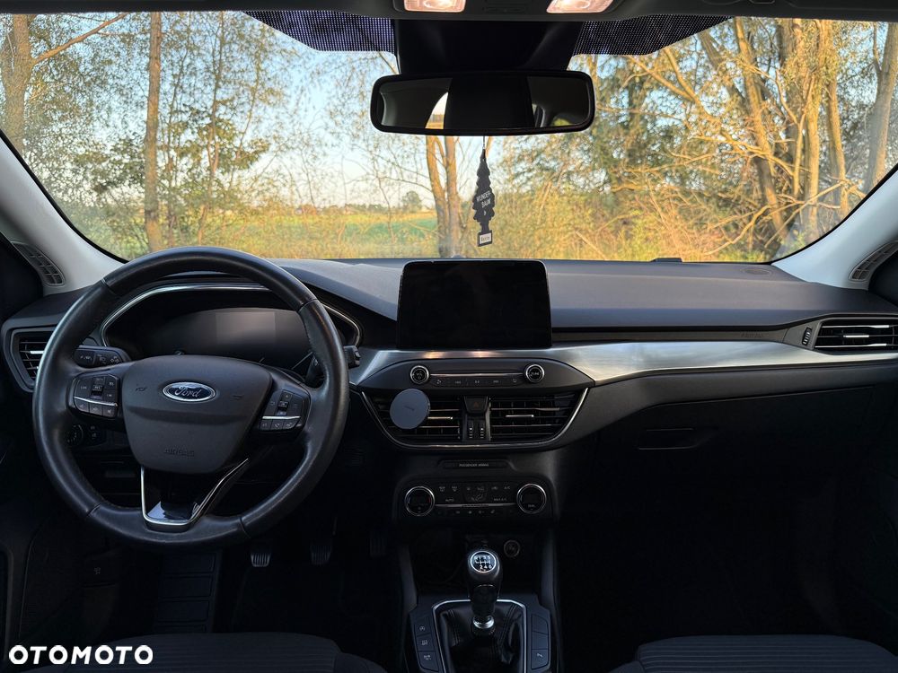 Ford Focus 2.0 EcoBlue Titanium - 16
