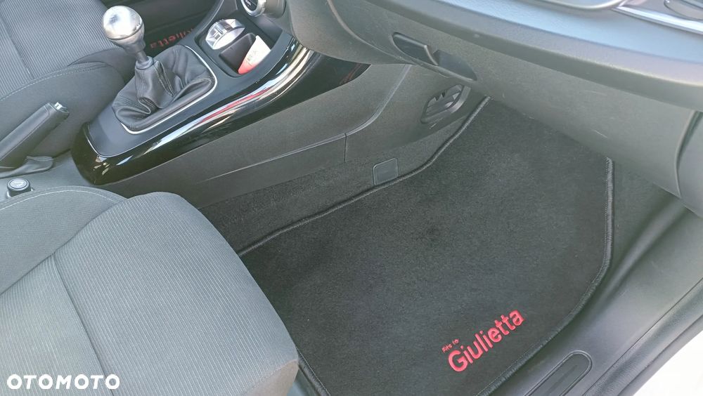 Alfa Romeo Giulietta 2.0 JTDM 16V Collezione - 13