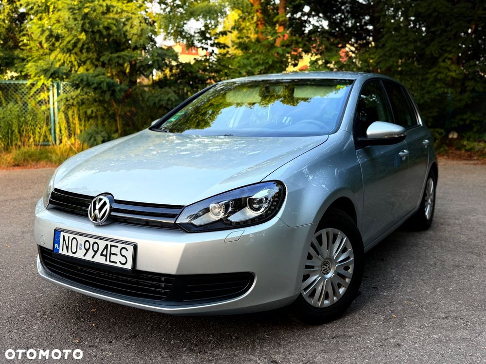 Volkswagen Golf - 8
