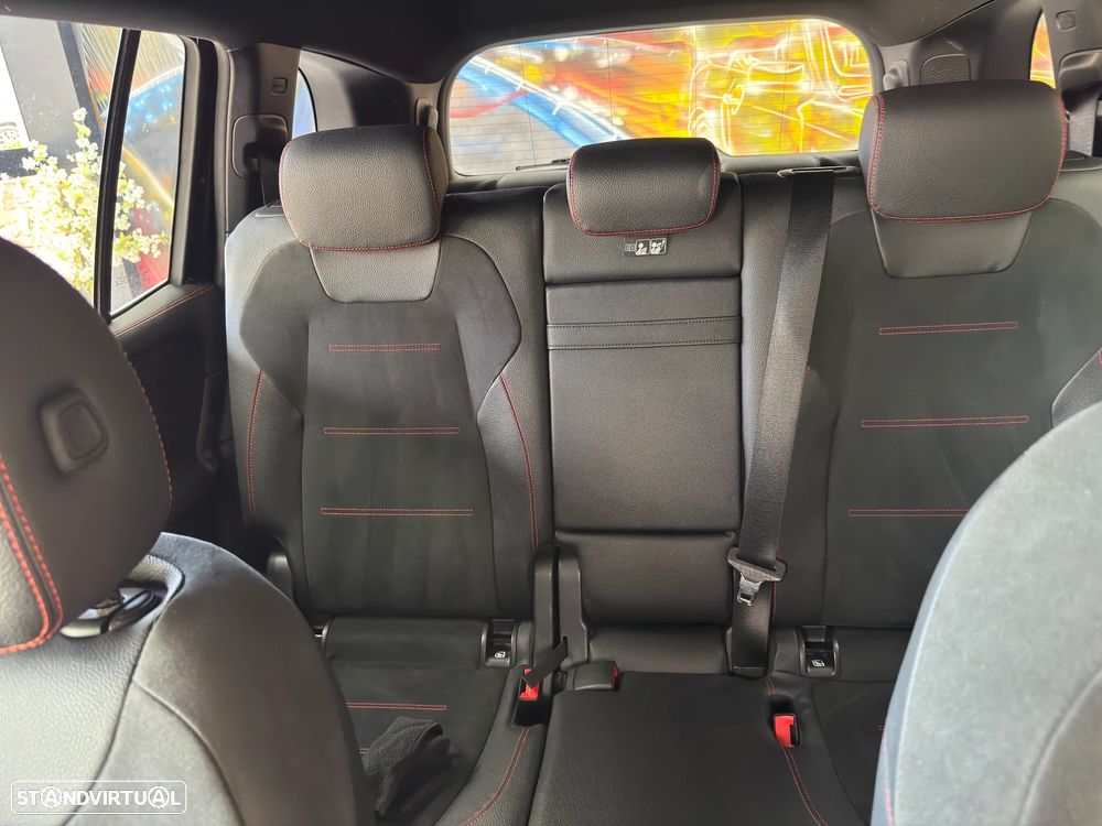 Mercedes-Benz GLB 200 d AMG Line - 35