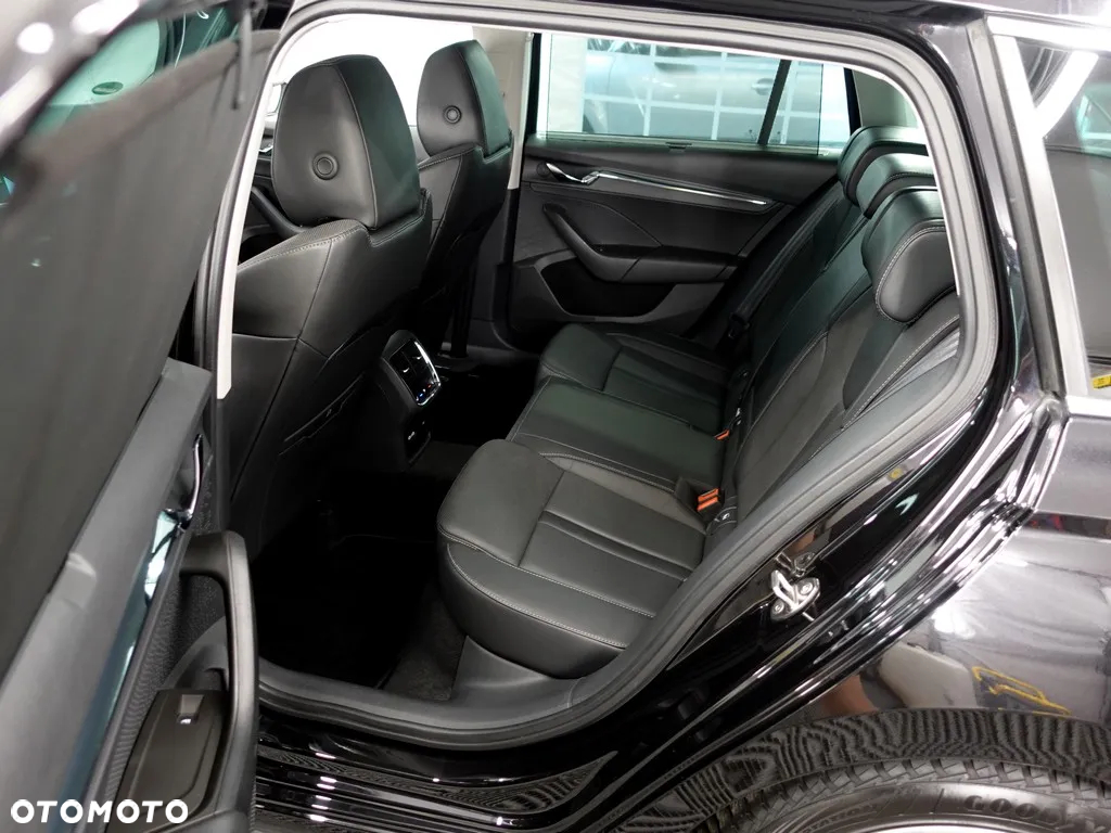 Skoda Octavia - 10