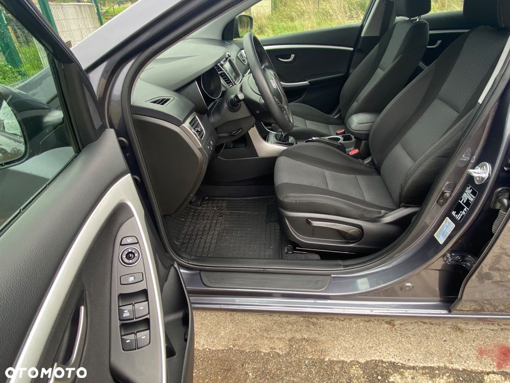 Hyundai i30 1.4 BlueDrive Comfort - 17