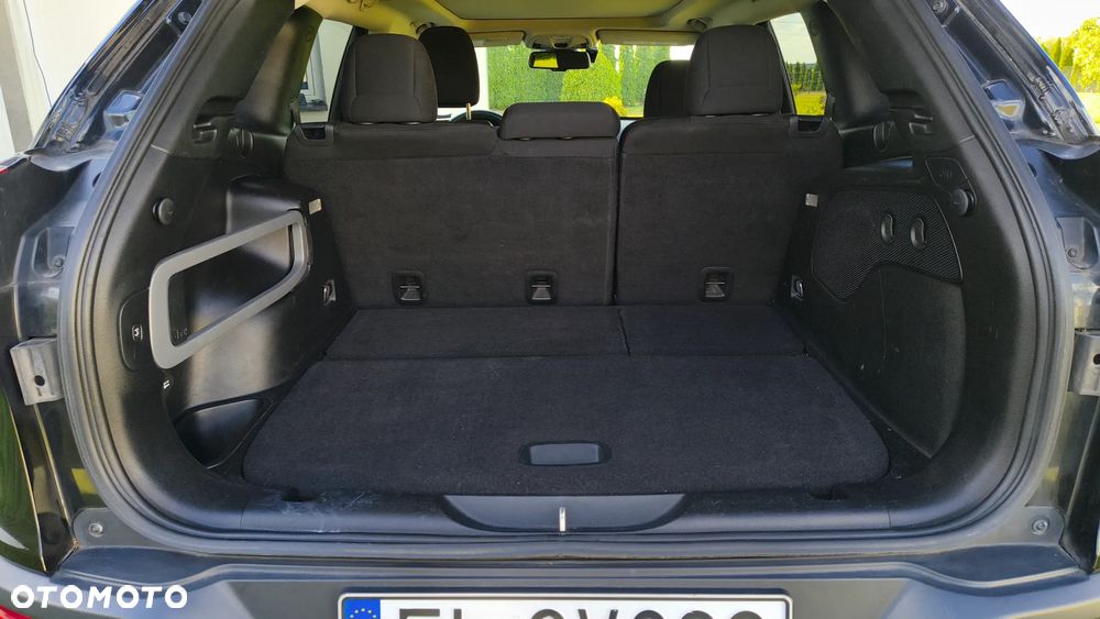 Jeep Cherokee - 9