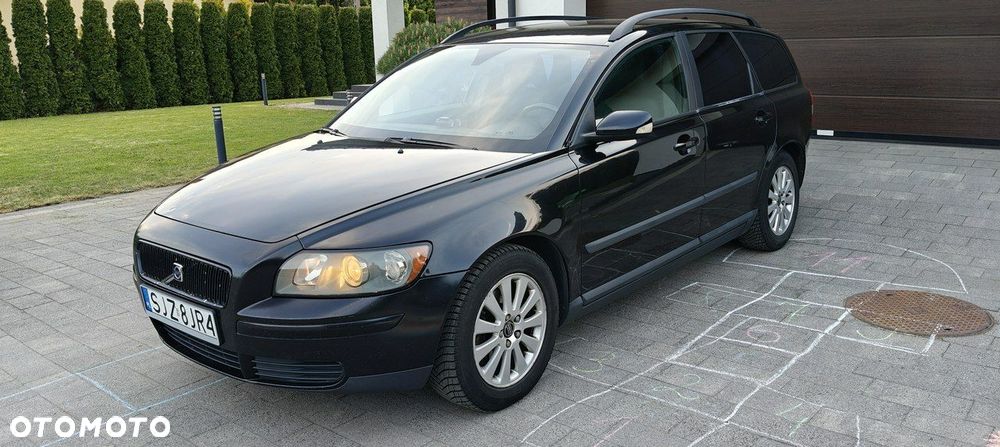 Volvo V50 - 1