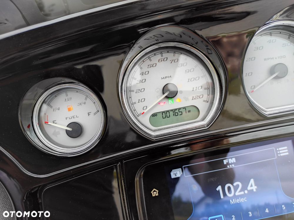 Harley-Davidson Touring Street Glide - 15