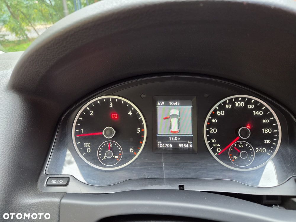 Volkswagen Tiguan - 9