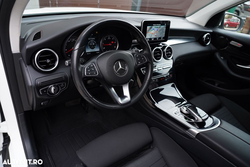 Mercedes-Benz GLC 220 d 4MATIC 9G-TRONIC - 21