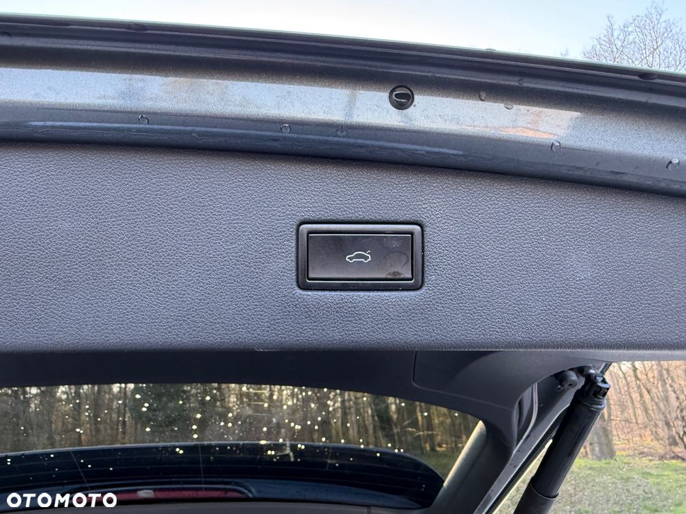 Volkswagen Tiguan Allspace 2.0 TDI SCR 4Motion DSG Highline - 29