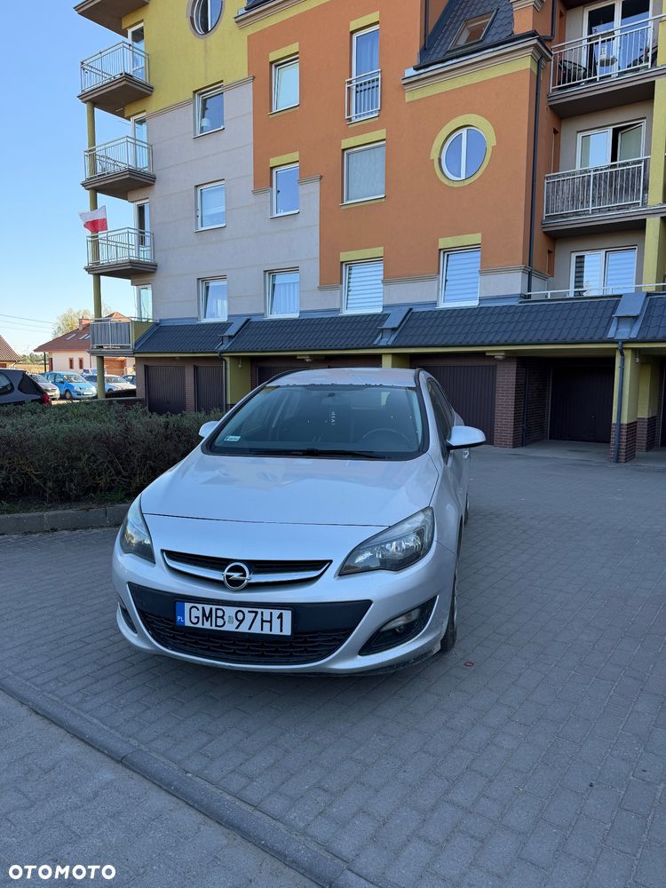 Opel Astra - 1