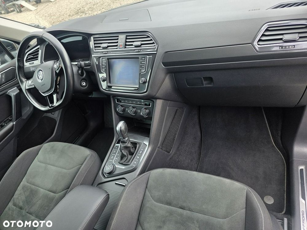 Volkswagen Tiguan 2.0 TDI SCR 4Mot Active DSG - 17