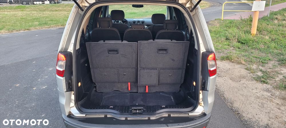 Ford Galaxy 2.0 Ghia - 6