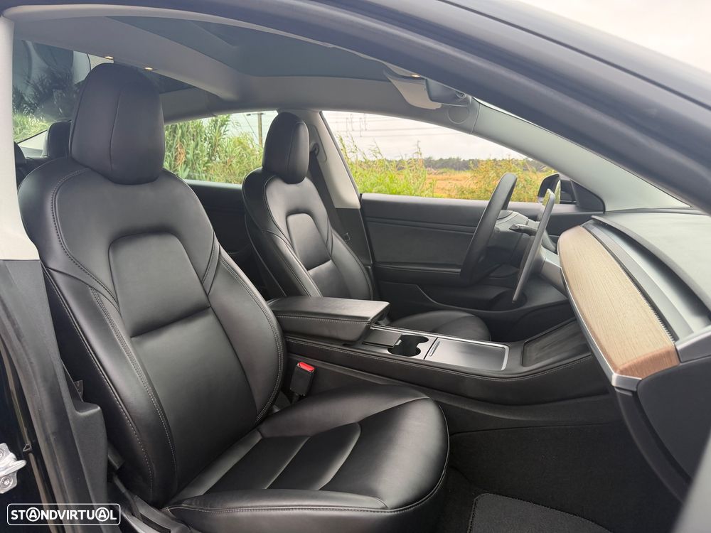 Tesla Model 3 Standard Range Plus RWD - 18