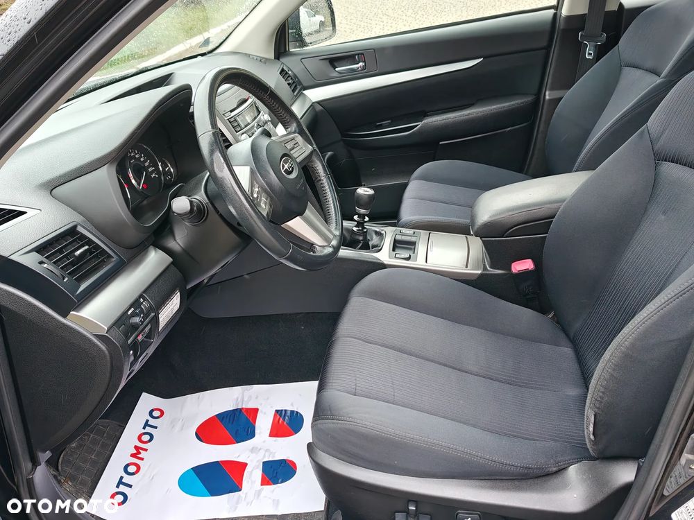 Subaru Legacy 2.0D Sport - 11