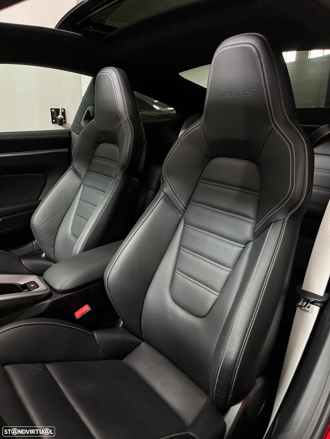 Porsche 911 (992) Turbo S PDK - 7