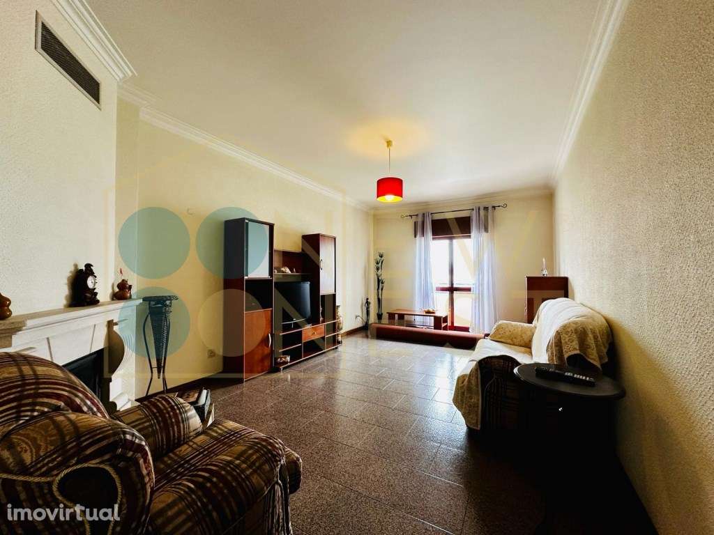 Arrendamento T2 com parqueamento - Hospital - Grande imagem: 3/21