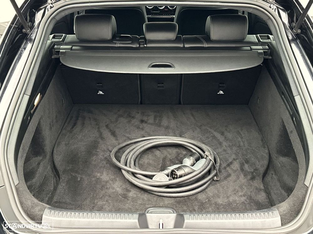 Mercedes-Benz CLA 250 - 30