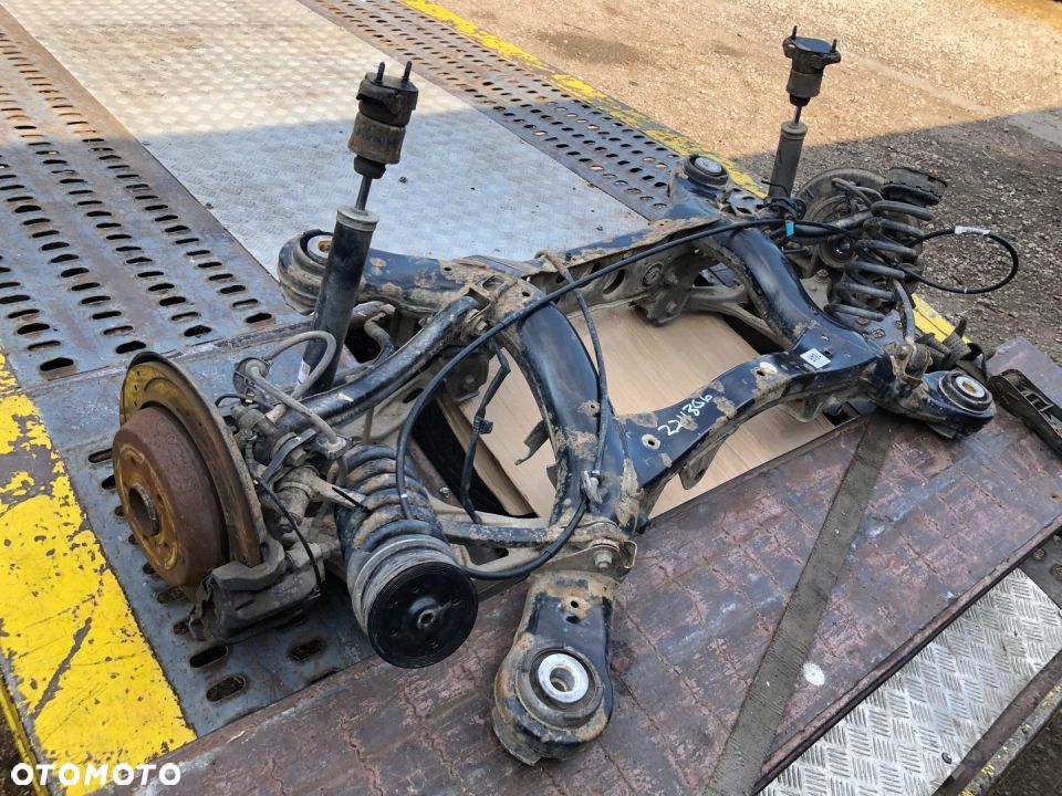 ML W164 zawieszenie belka zaciski tyl 3.0 CDI V6 - 3