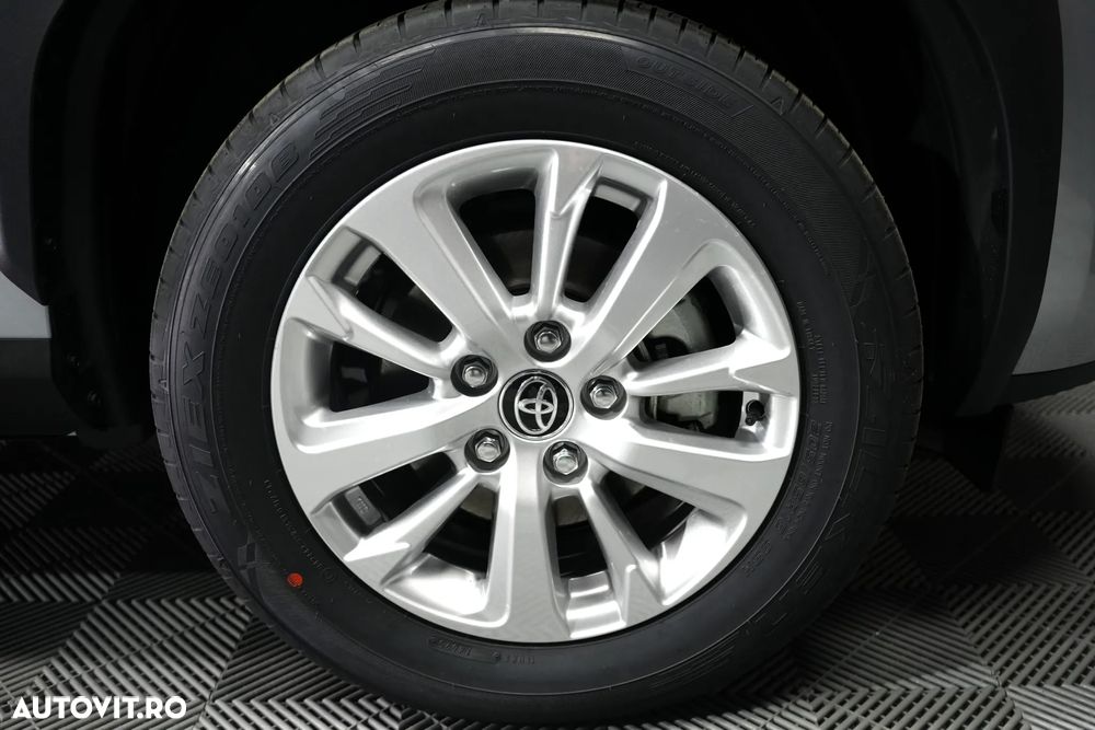 Toyota Yaris Cross - 12