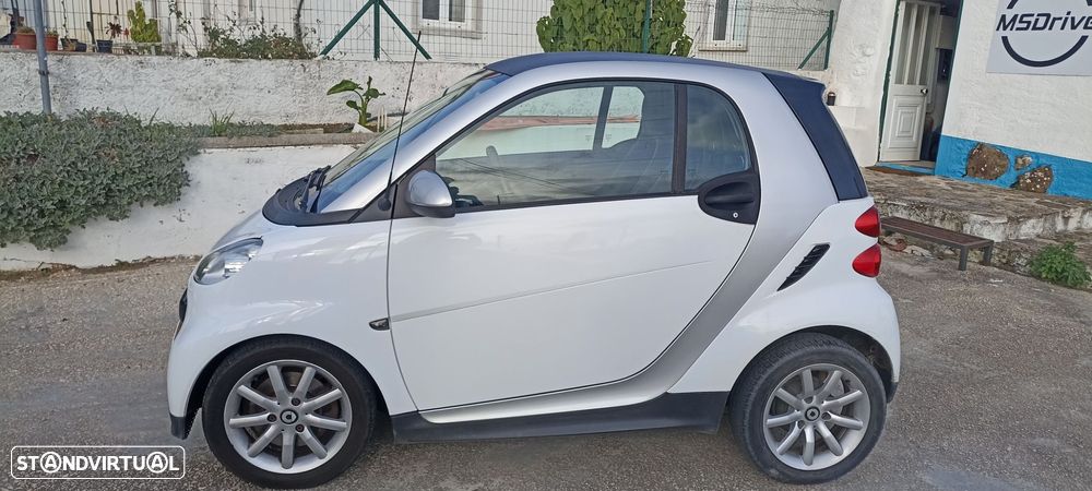 Smart ForTwo Coupé 1.0 mhd Pure 61 - 2