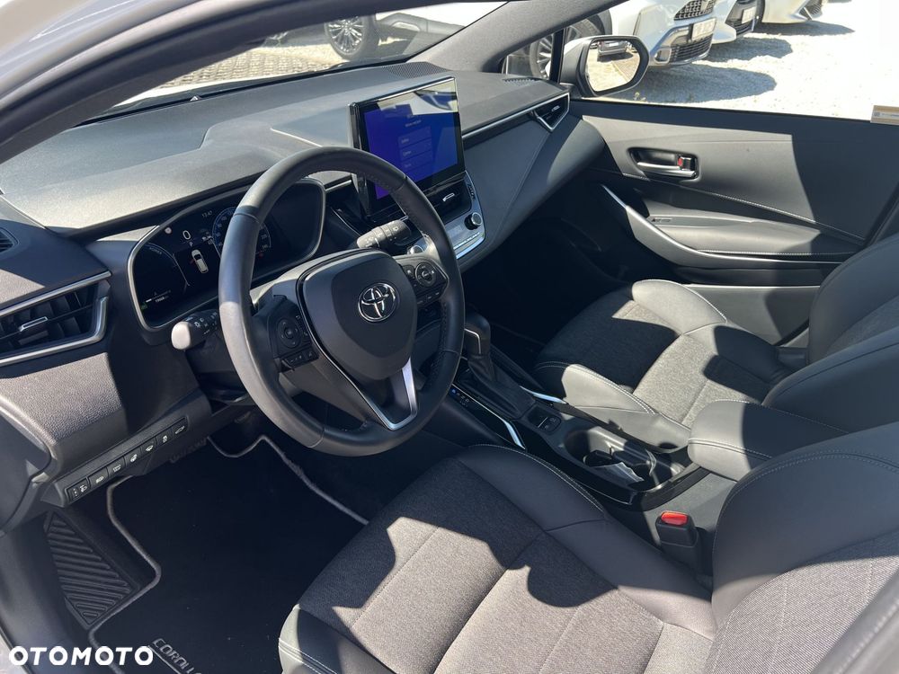 Toyota Corolla 2.0 Hybrid Style - 15