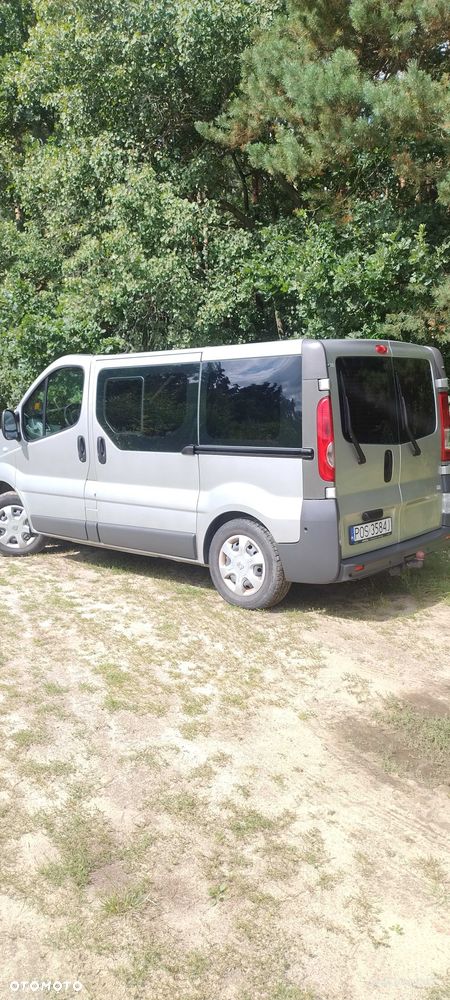 Renault Trafic - 1