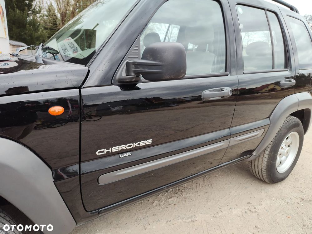 Jeep Cherokee - 8