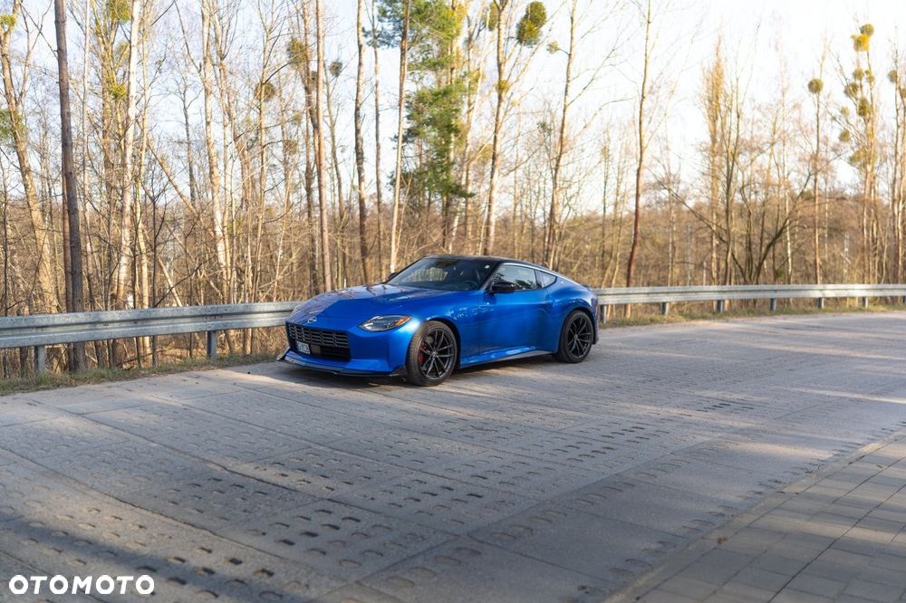 Nissan 400 Z - 22