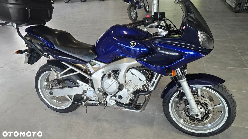 Yamaha FZ6 - 24