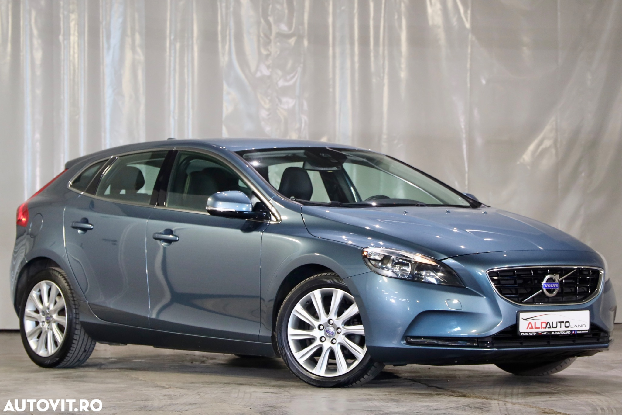 Volvo V40 D2 - 3