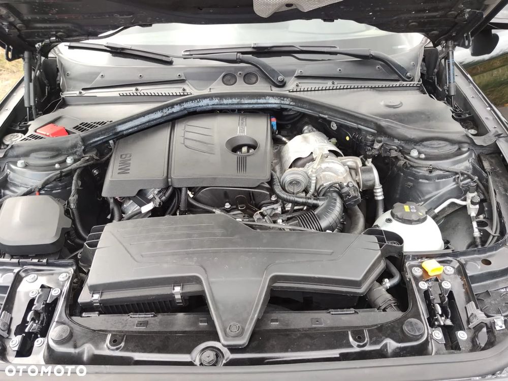 BMW Seria 1 116i Sport Line - 28