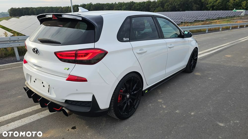 Hyundai i30 N 2.0 T-GDI - 14