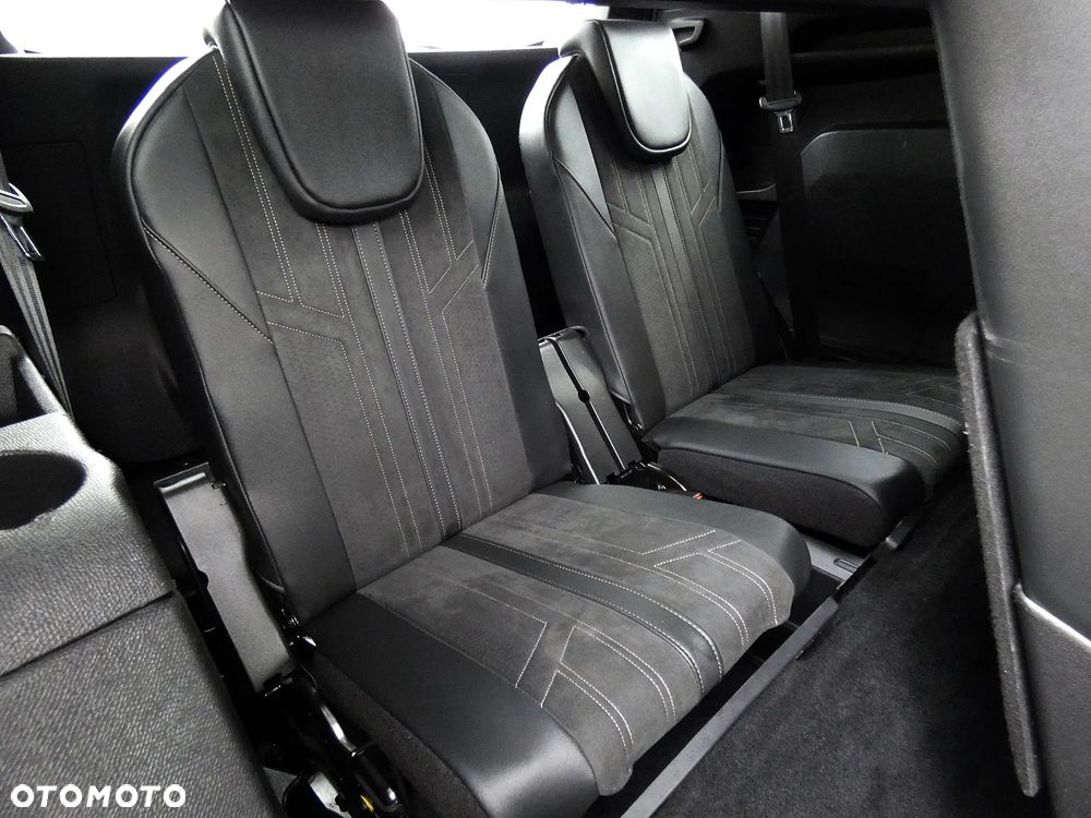 Peugeot 5008 1.6 PureTech GT S&S EAT8 - 14