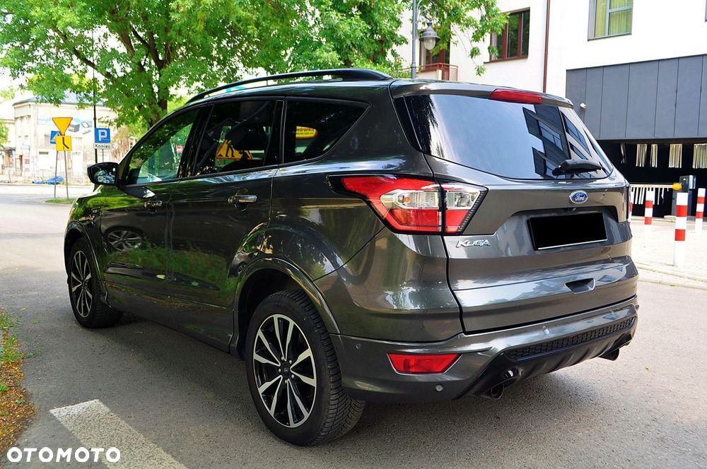 Ford Kuga - 5